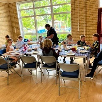 Relax Kids teaching Table Manners